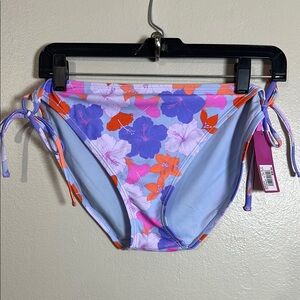 NEW Ninety-Nine Floral Bikini‎ Bottom